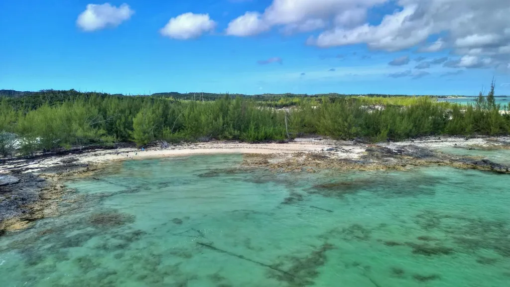 Cabbage Point Waterfront Abaco BS