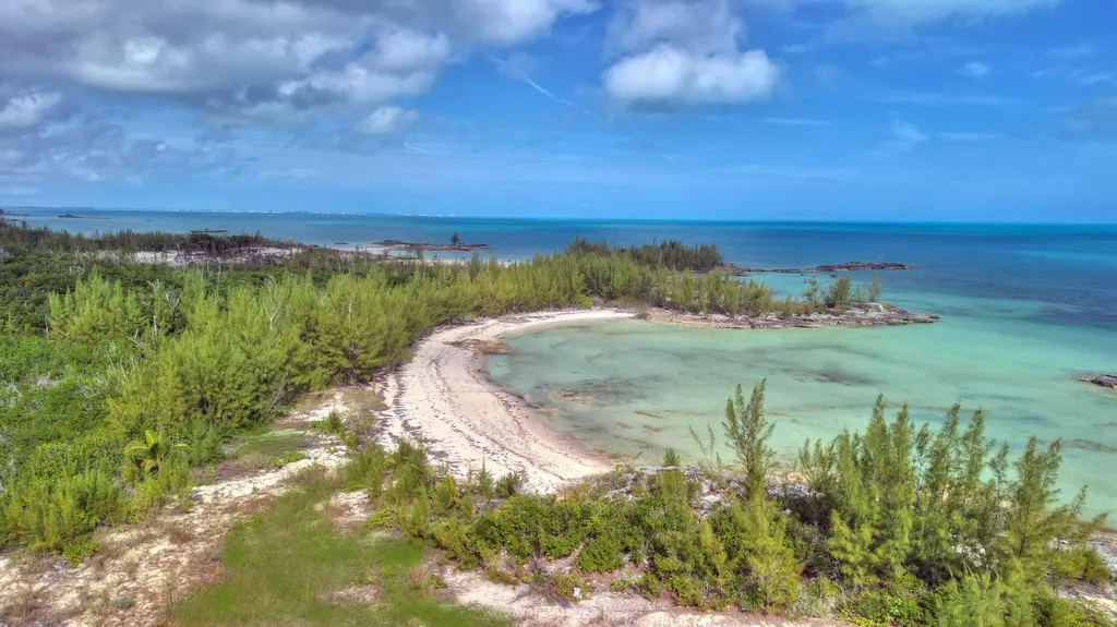 Cabbage Point Waterfront Abaco BS