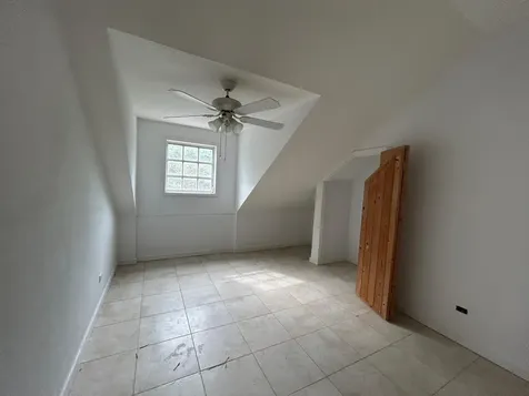 Queens Highway Eleuthera BS