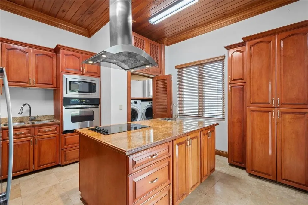 Kd Albury Lane New Providence Paradise Island BS