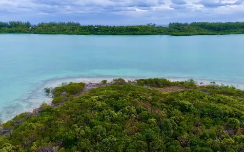 The Gibson Tract Eleuthera BS