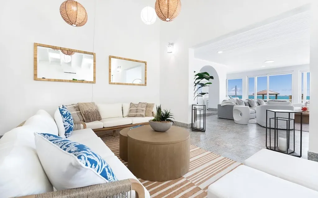 102 Eastern Road New Providence Paradise Island BS