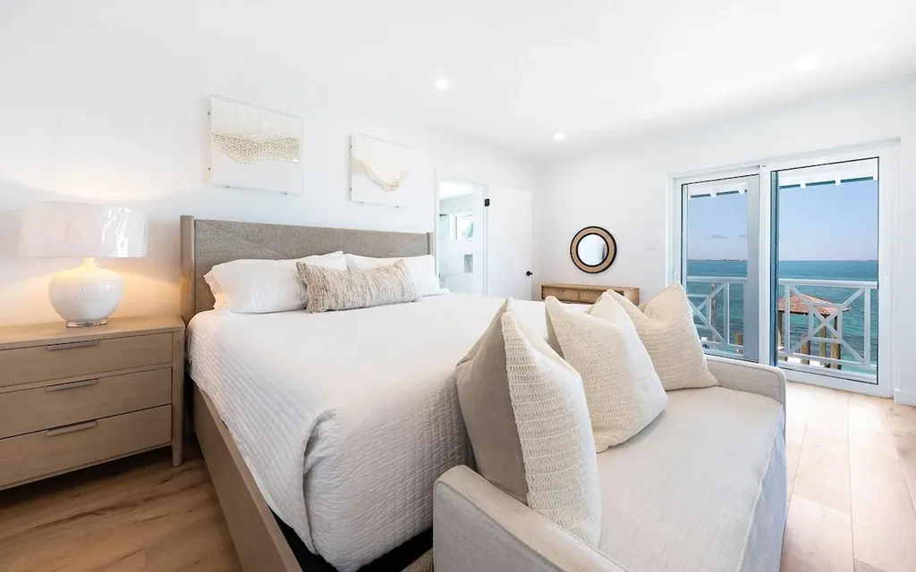 102 Eastern Road New Providence Paradise Island BS