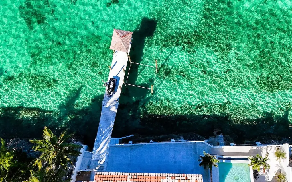 102 Eastern Road New Providence Paradise Island BS