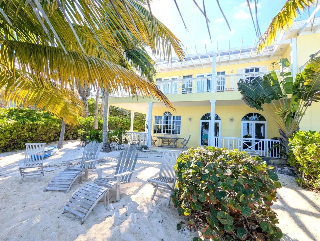 February Point Exuma BS