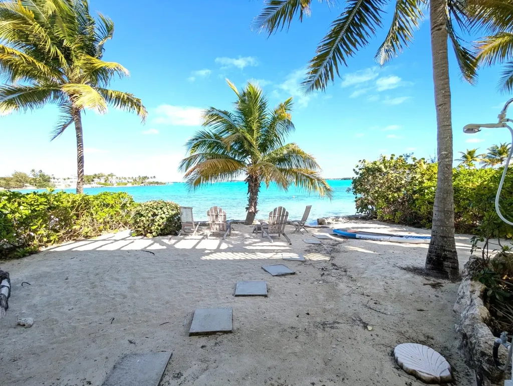 February Point Exuma BS