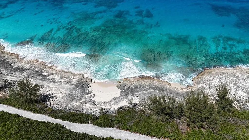 Rainbow Bay Subdivision Eleuthera BS