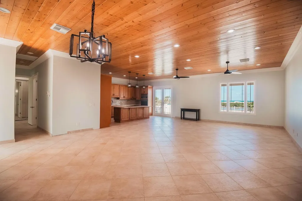 Russell House Abaco BS