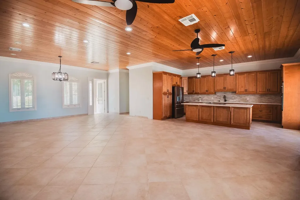 Russell House Abaco BS