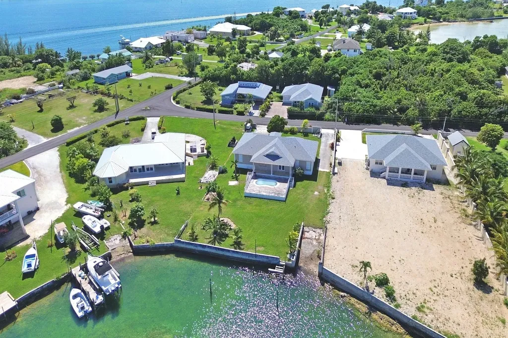 Russell House Abaco BS