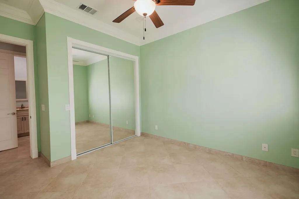 Russell House Abaco BS