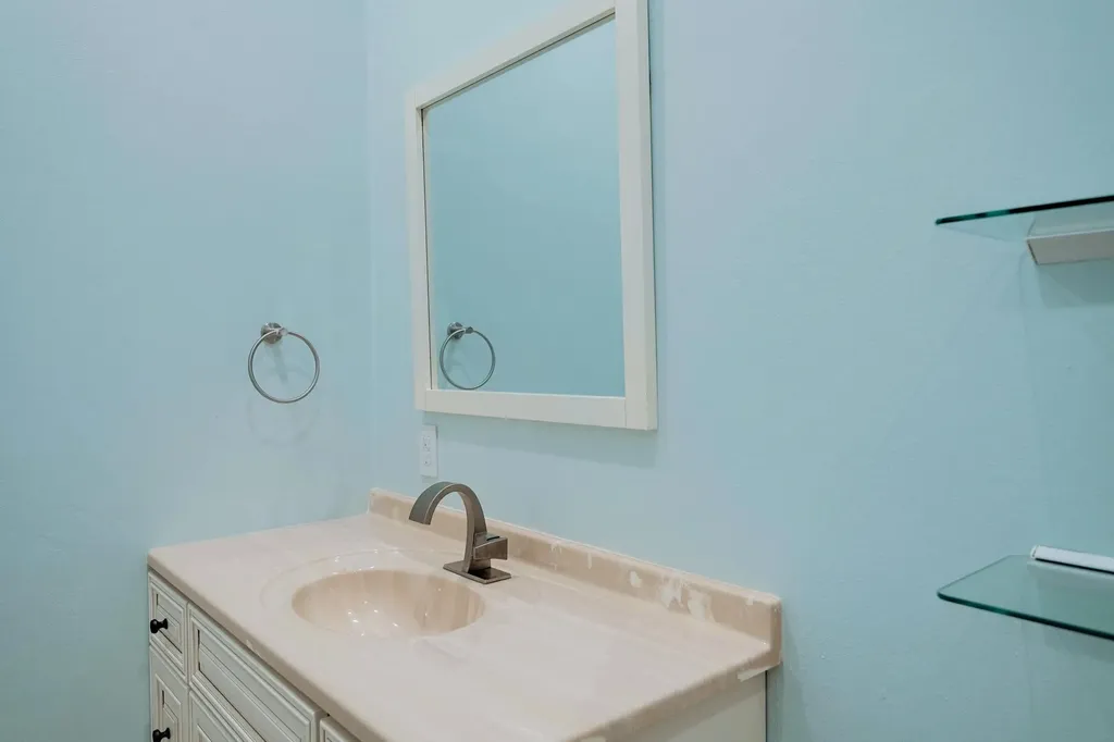 Russell House Abaco BS