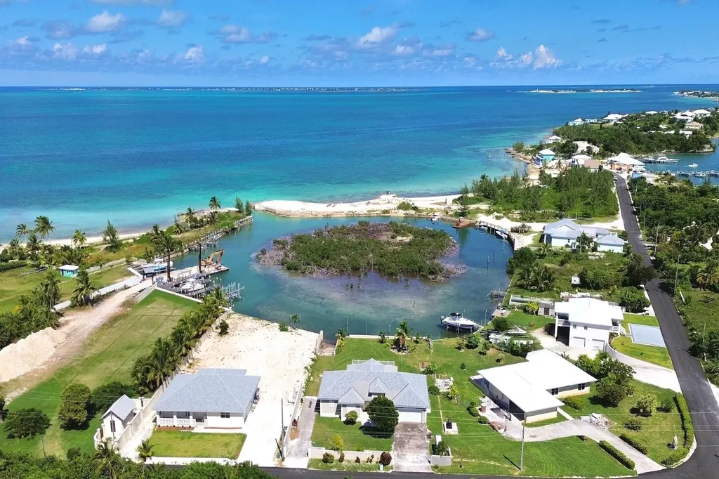 Russell House Abaco BS