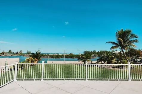 Russell House Abaco BS