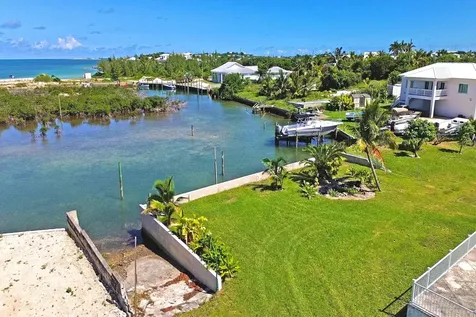 Russell House Abaco BS