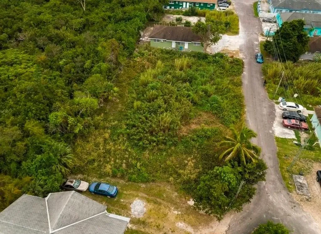 Plainfield Road New Providence Paradise Island BS