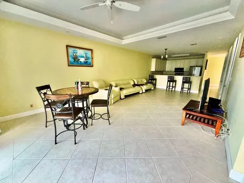 Port Of Call Villas Grand Bahama Freeport BS