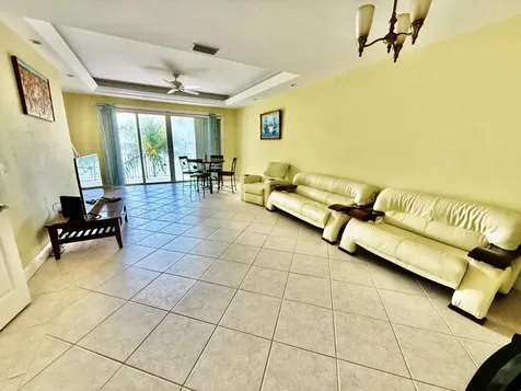 Port Of Call Villas Grand Bahama Freeport BS