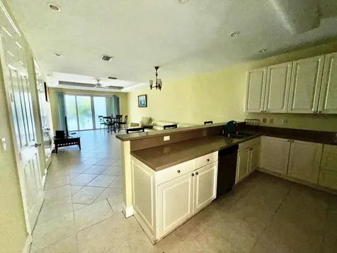 Port Of Call Villas Grand Bahama Freeport BS