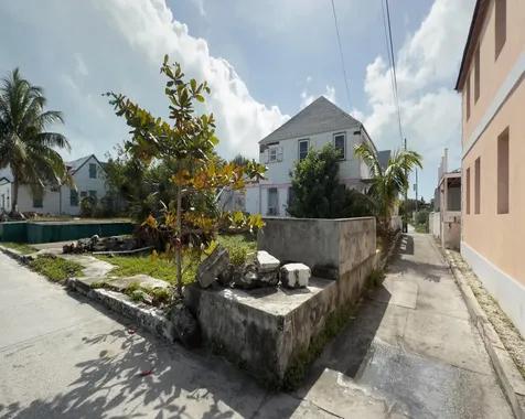 Settlement House & Lots Abaco BS
