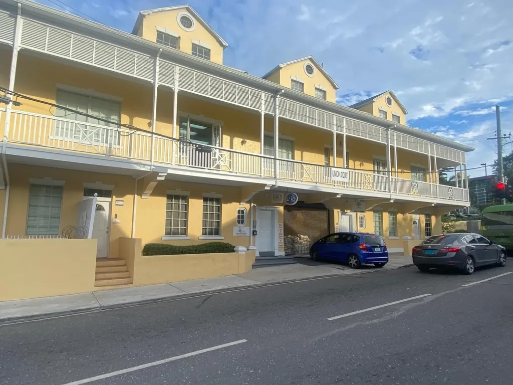Elizabeth Avenue New Providence Paradise Island BS