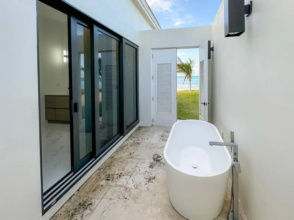 Rockwell Island Bimini BS