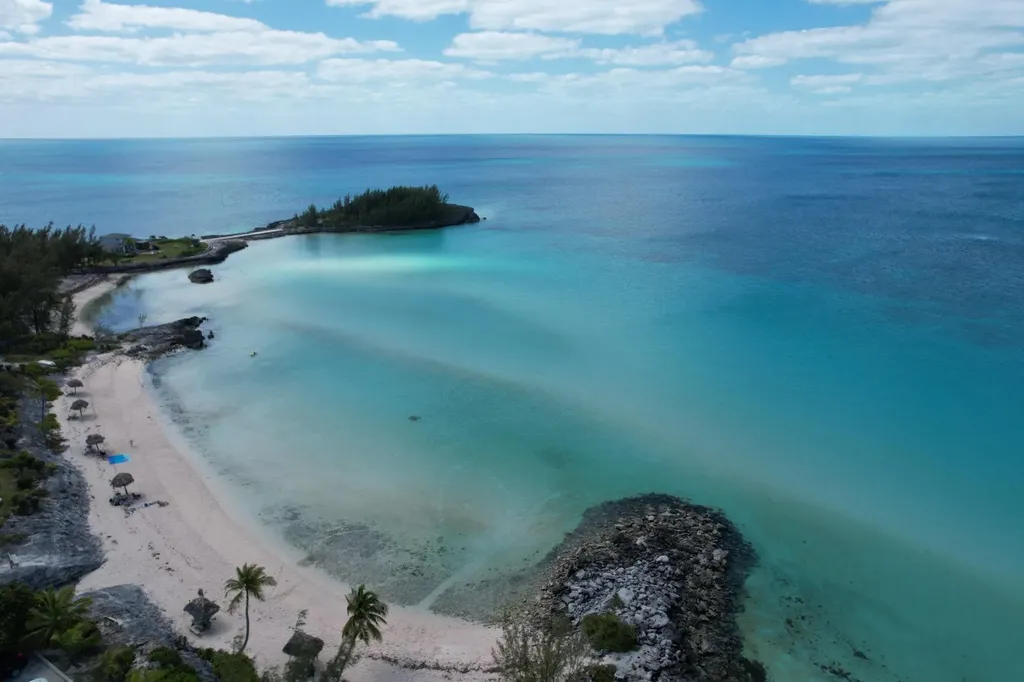 Ocean Drive Eleuthera BS