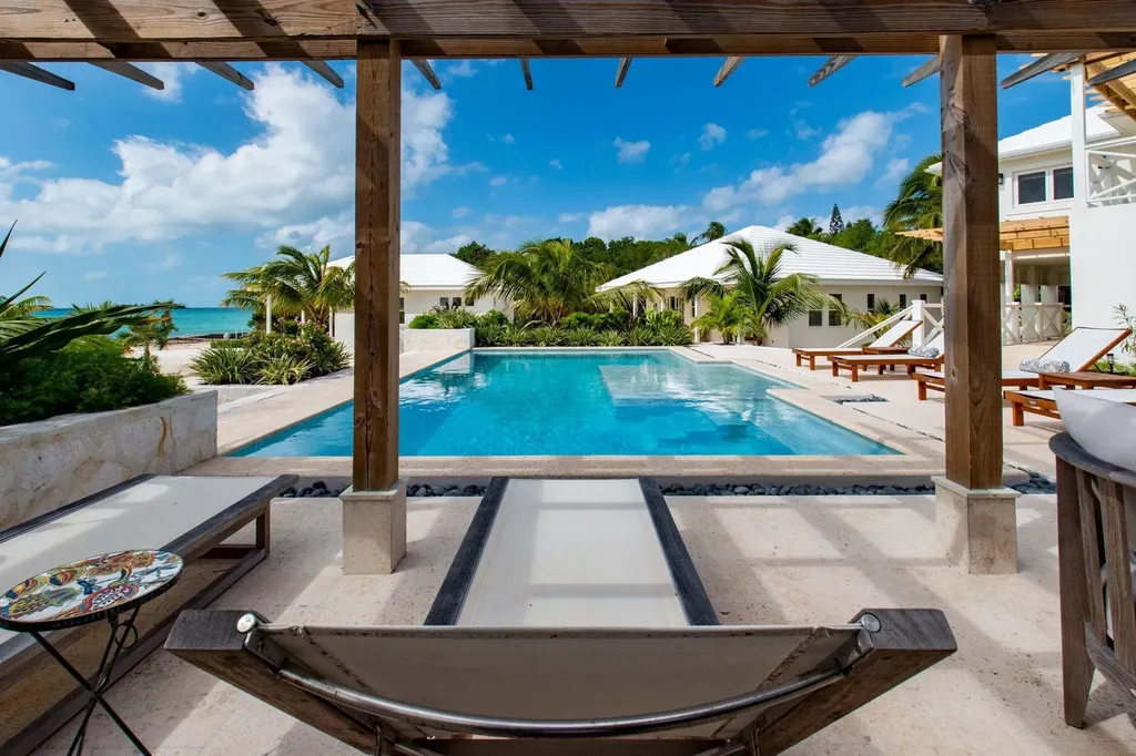 Sea Esta Eleuthera BS