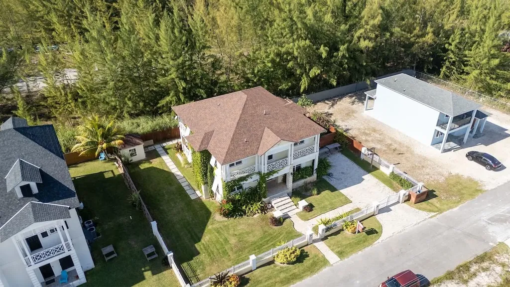 Lot 3 Destini Lakes New Providence Paradise Island BS