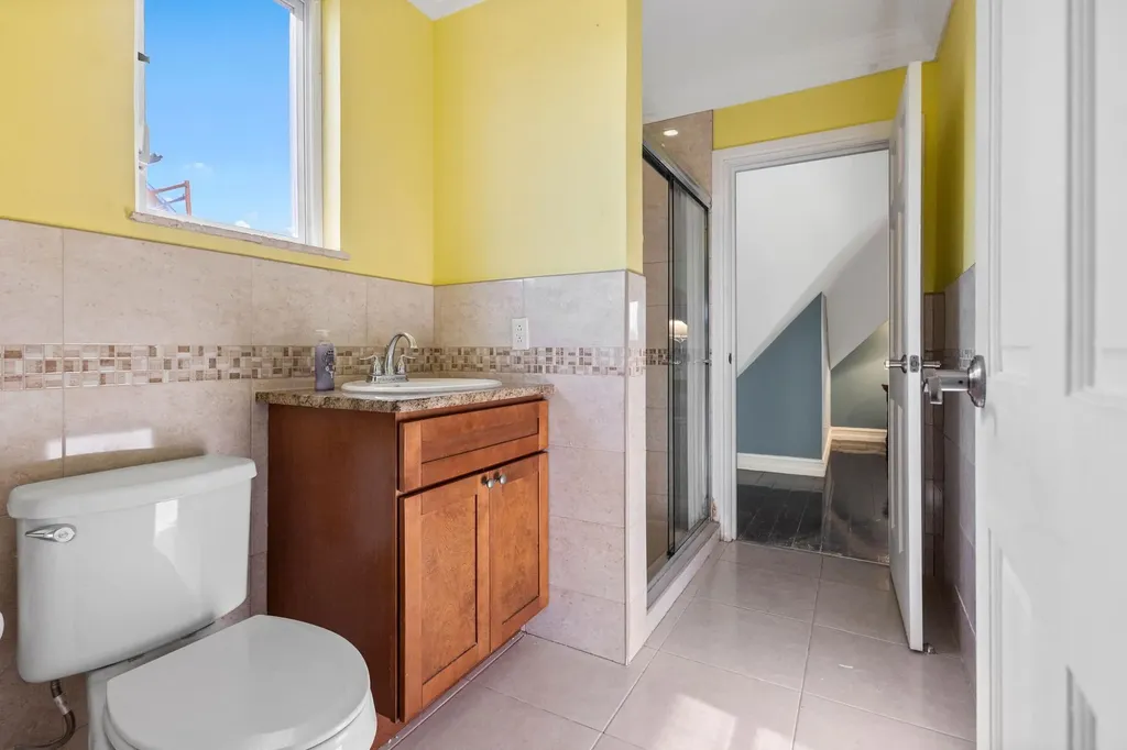 4 Dunmore Court South Ocean New Providence Paradise Island BS