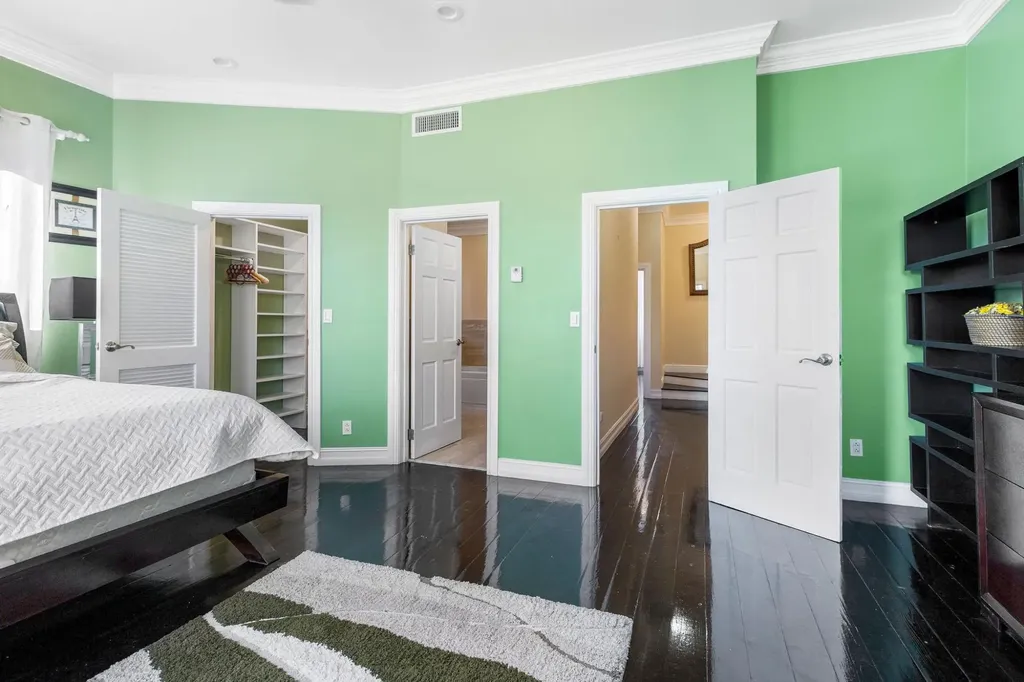 4 Dunmore Court South Ocean New Providence Paradise Island BS