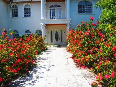 Coral Heights Subdivision 7 New Providence Paradise Island BS