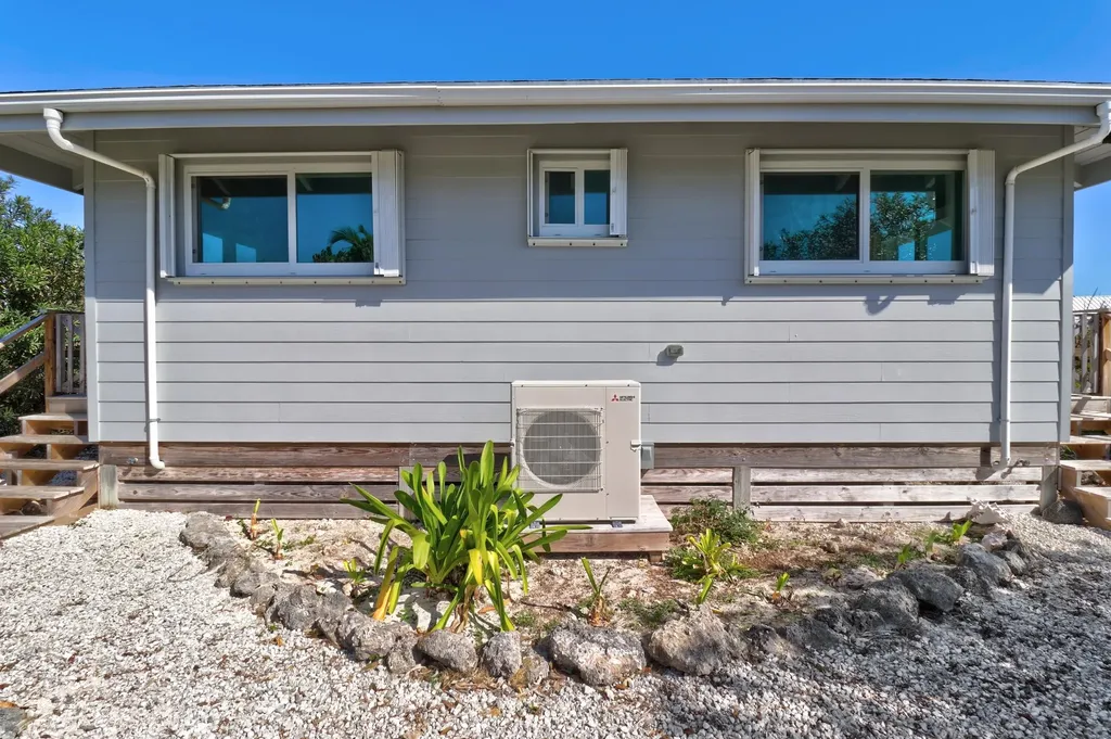 Hidden Coast 17 Abaco BS