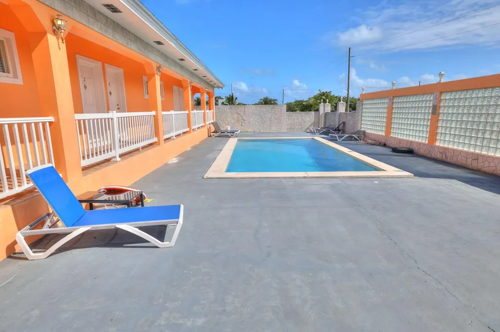 Calypso Hills Boutique Resort Abaco BS