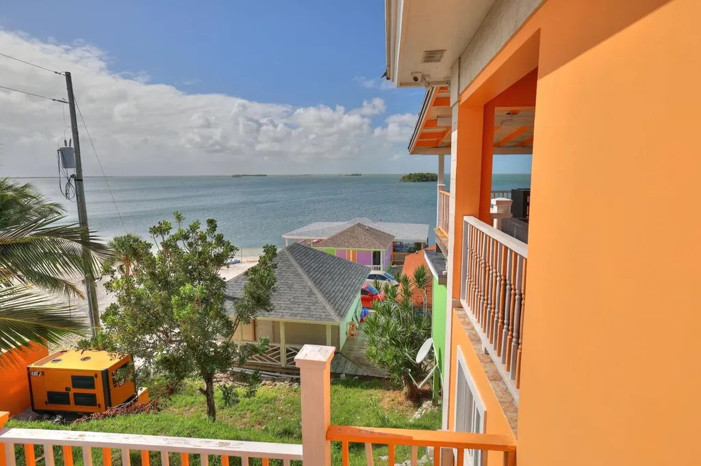Calypso Hills Boutique Resort Abaco BS