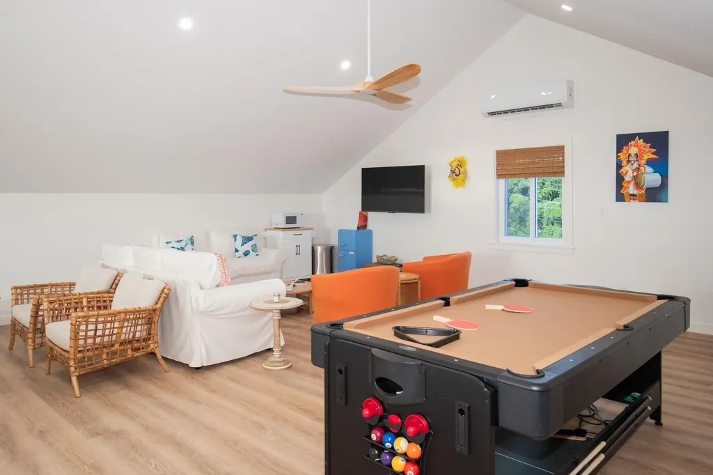 Poinciana House Eleuthera BS