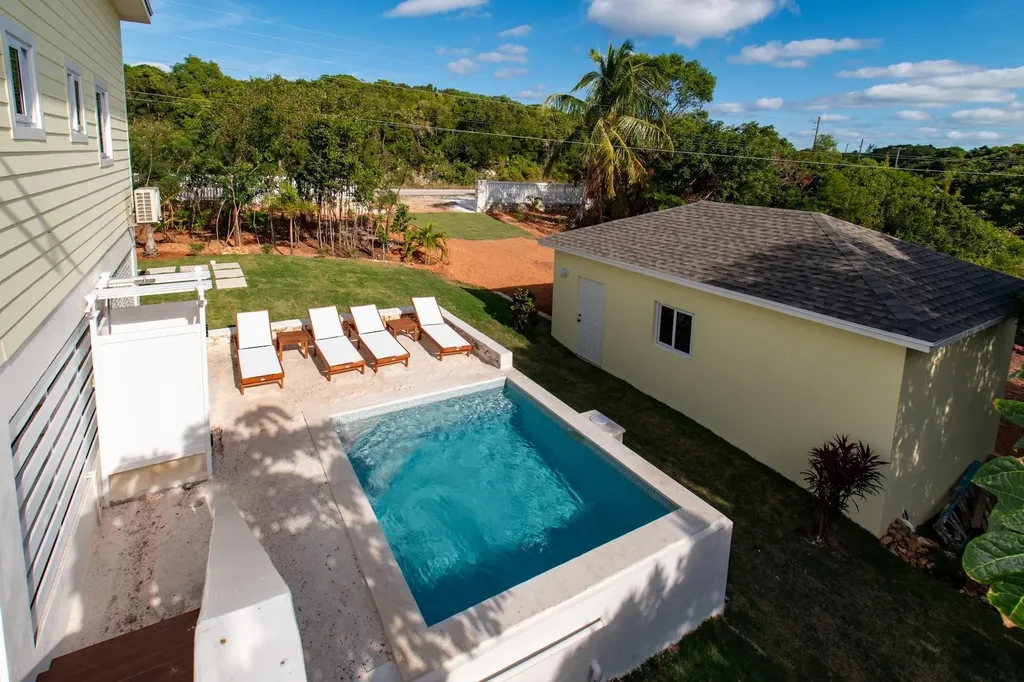 Poinciana House Eleuthera BS