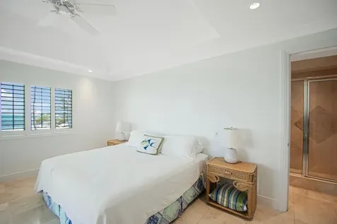 West Bay Streeet New Providence Paradise Island BS