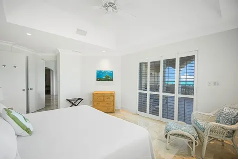 West Bay Streeet New Providence Paradise Island BS