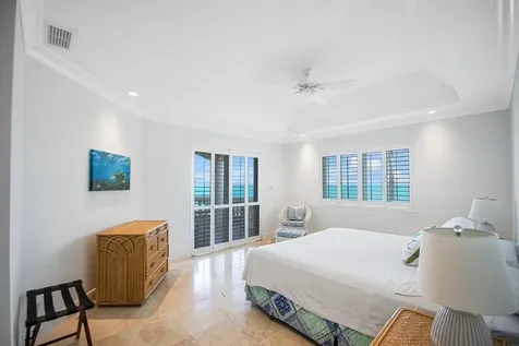 West Bay Streeet New Providence Paradise Island BS