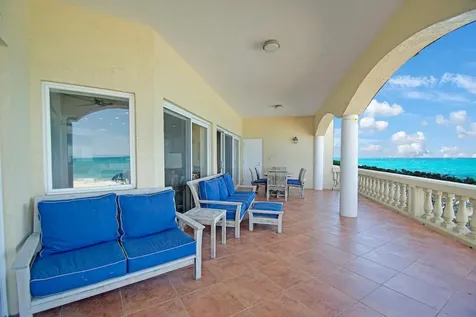 West Bay Streeet New Providence Paradise Island BS