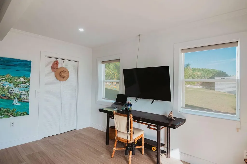 A Point Of View Abaco BS