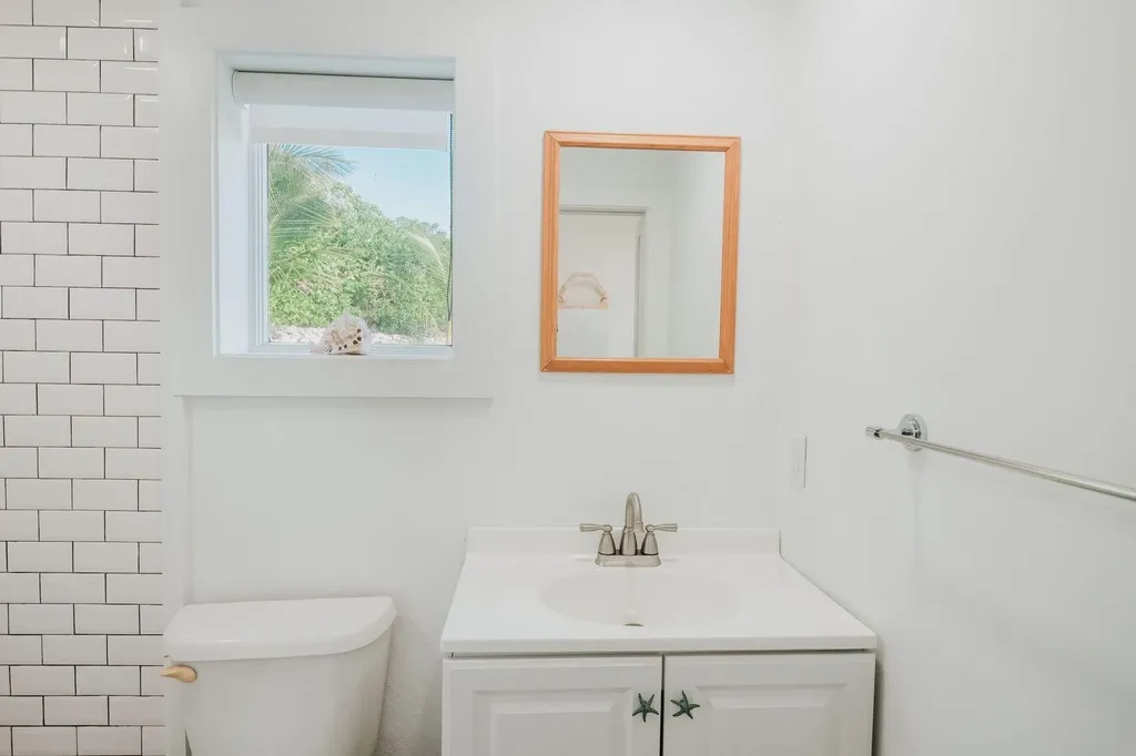 A Point Of View Abaco BS