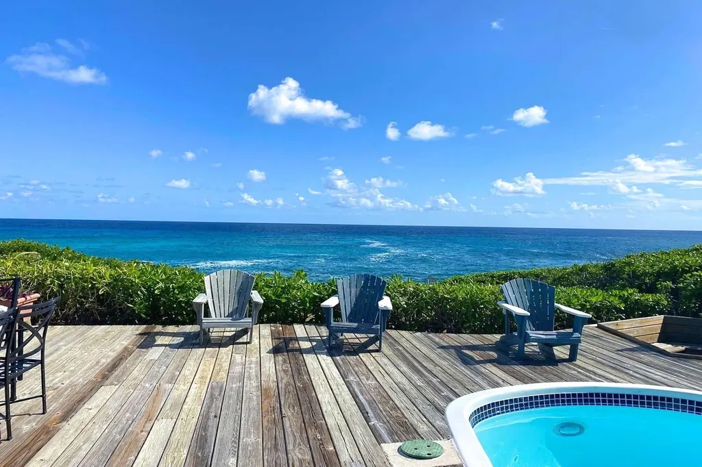 A Point Of View Abaco BS