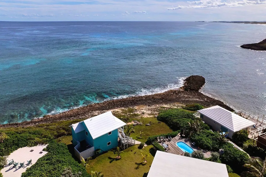 A Point Of View Abaco BS