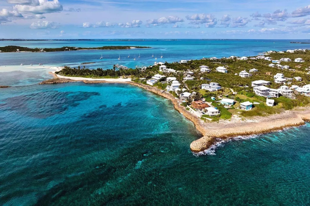 A Point Of View Abaco BS