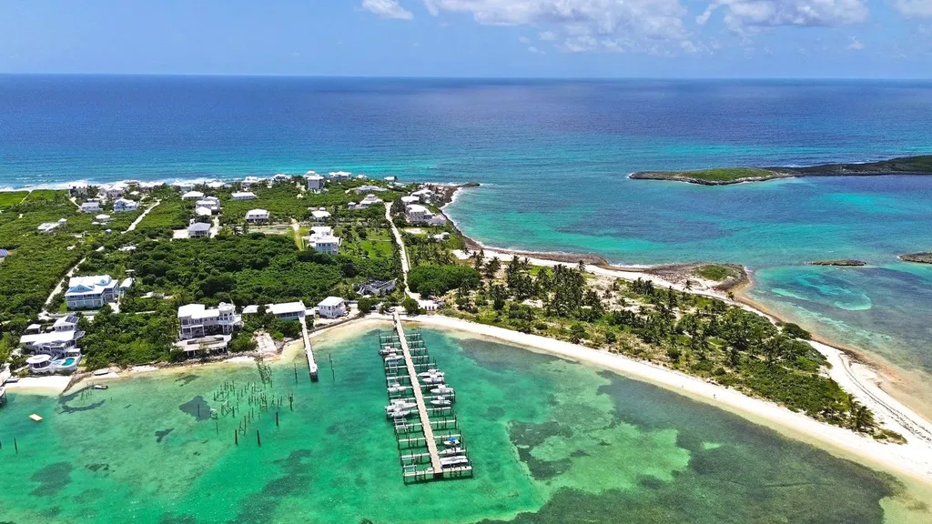 A Point Of View Abaco BS