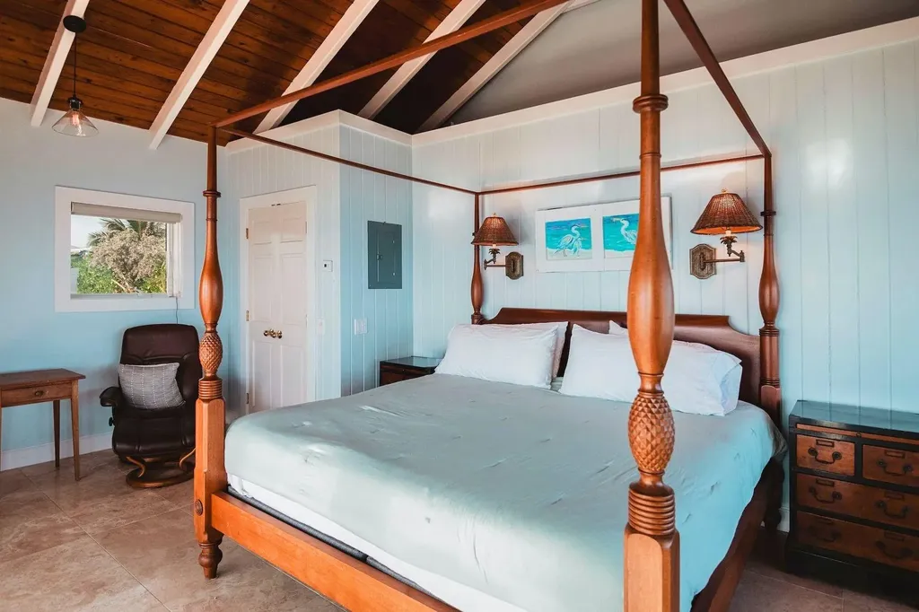 A Point Of View Abaco BS