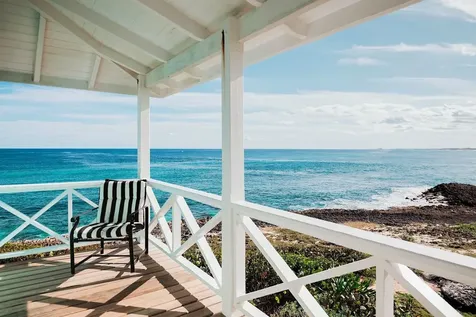 A Point Of View Abaco BS