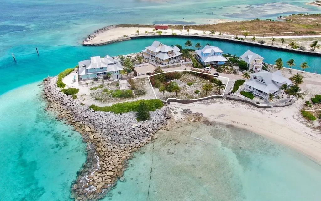 Lot 29 Chub Cay Villas Berry Islands BS